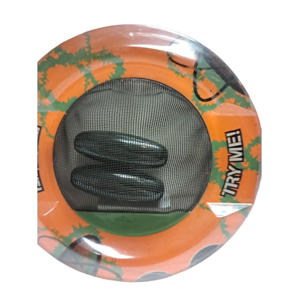 Rattle Rox Magnets That Twitch, Buzz And Spaz Out When They Come In Contact - Picture 4 of 10